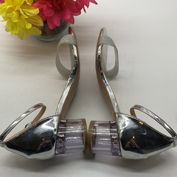 Dream Paris Ortene Sulver Heels with Clear Heel Sz 8.5. MCH0826C - Picture 8 of 11